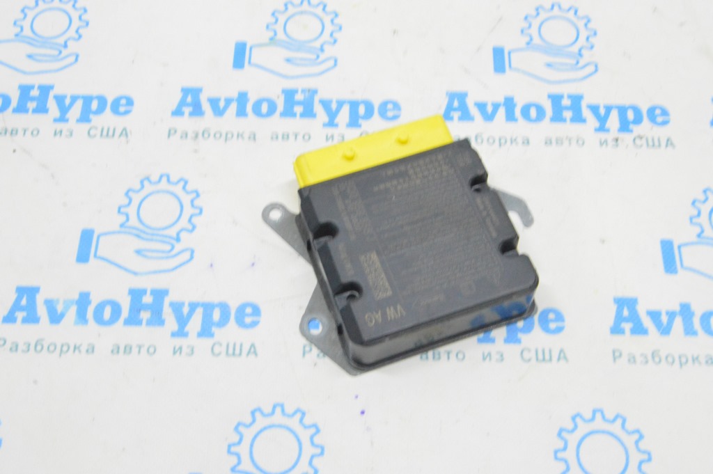 Модуль srs airbag компьютер подушек безопасности Audi A3 8V 15-20 4d, 5d (02)