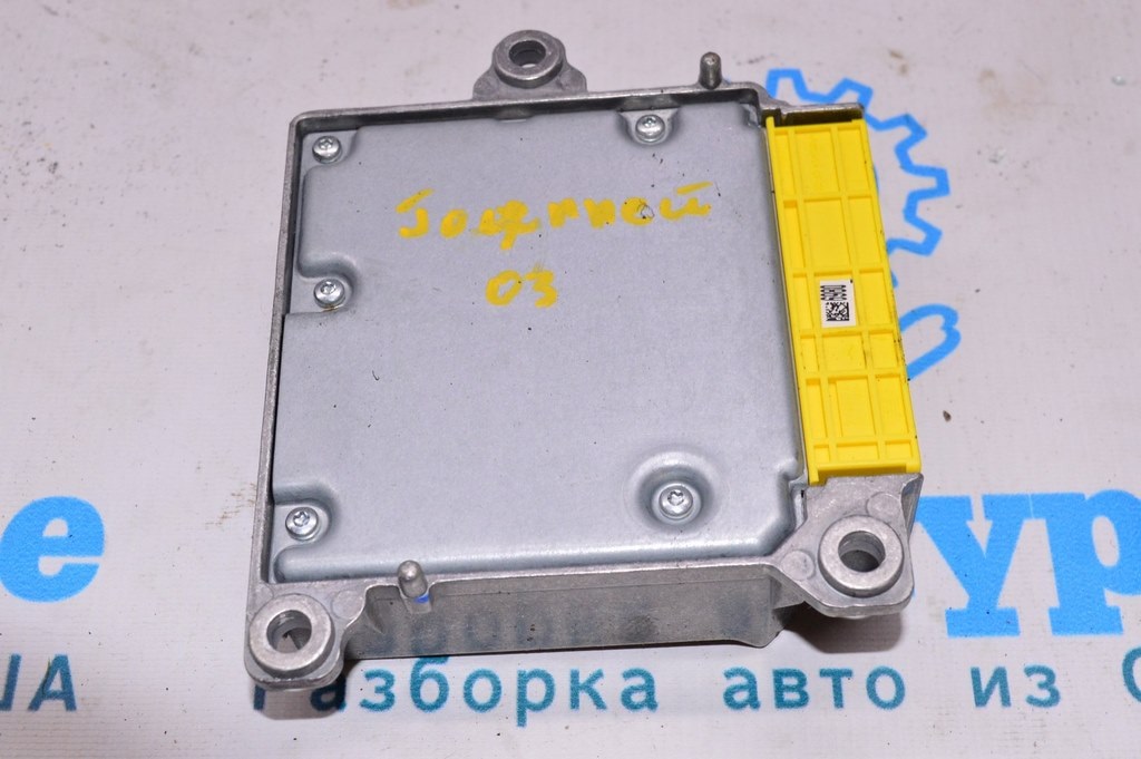 Модуль srs airbag компьютер подушек безопасности Dodge Journey 11- (03) ОК