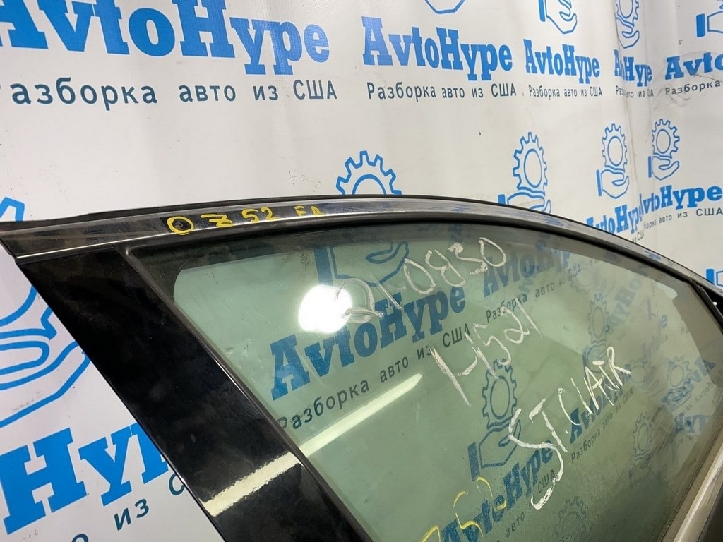 Молдинг двери верхний перед прав Nissan Murano z52 15- примят