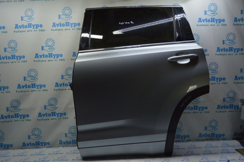 Молдинг двери верхний зад лев Toyota Highlander 14-