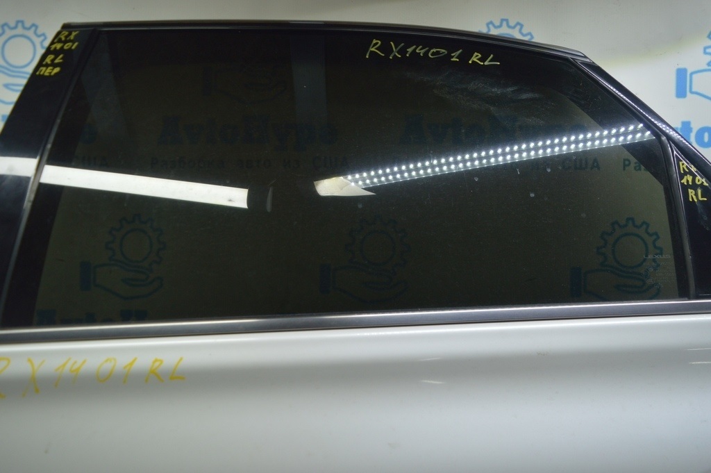 Молдинг двери верхний задний левый Lexus RX350 RX450h 10-15 хром
