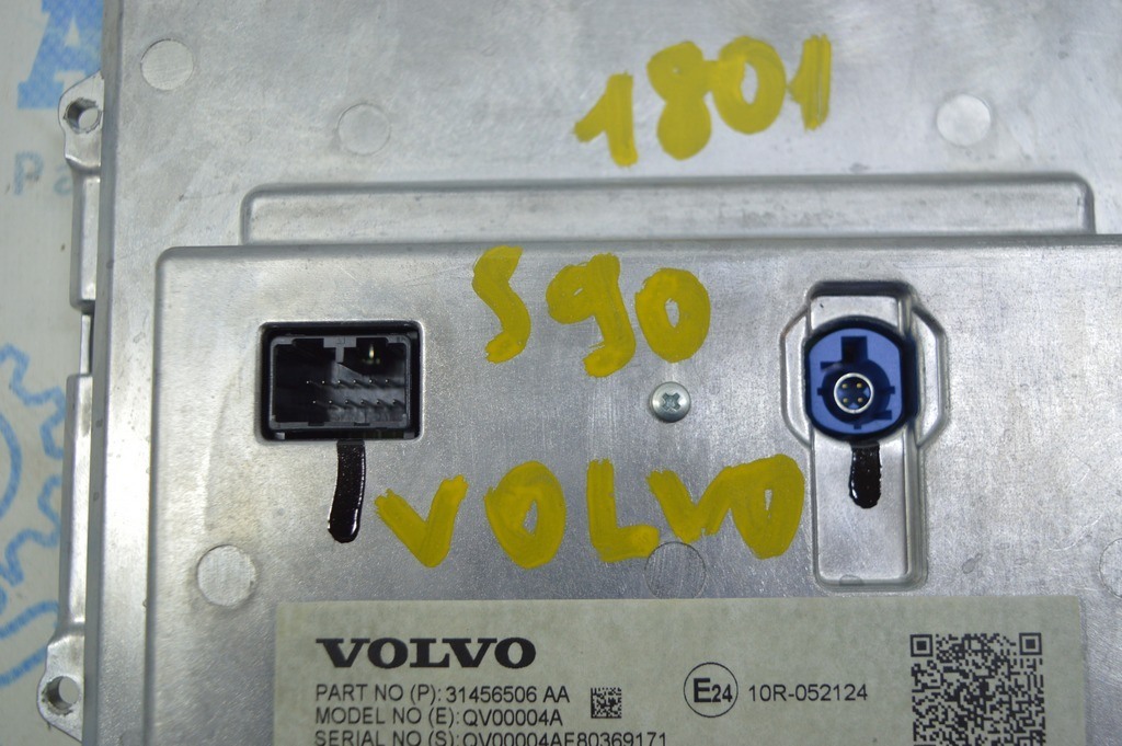 Монитор, дисплей, навигация Volvo S90 16- 36010873 (01) — фото 4