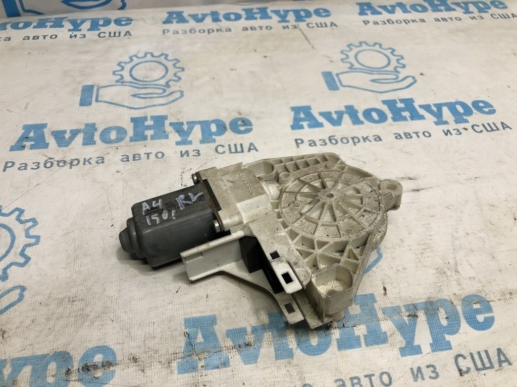 Мотор стеклоподъемника зад лев Audi A4 B8 08-16