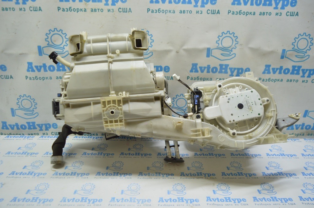 Мотор вентилятор печки Lexus IS250/IS300/IS350 IS300 IS350 06-13 87103-30450
