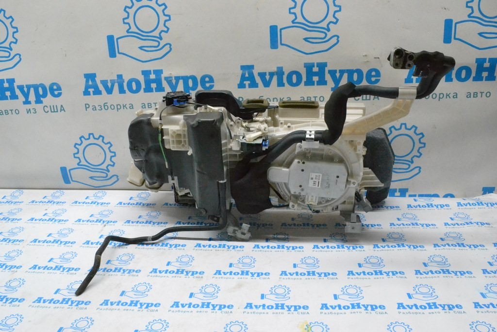 Мотор вентилятор задней печки Lexus LS460 LS600h 07-12 (02)