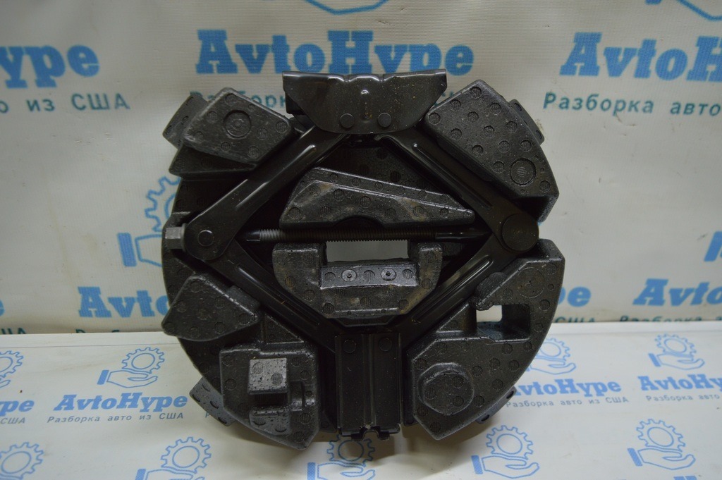 Набор инструмента (комплект) Ford Escape MK3 13- BCP9-17080-CB (10)