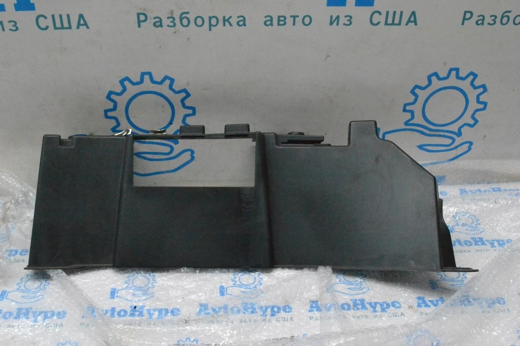 Накладка багажника левая Land Rover Range Rover L405 13-17 черн