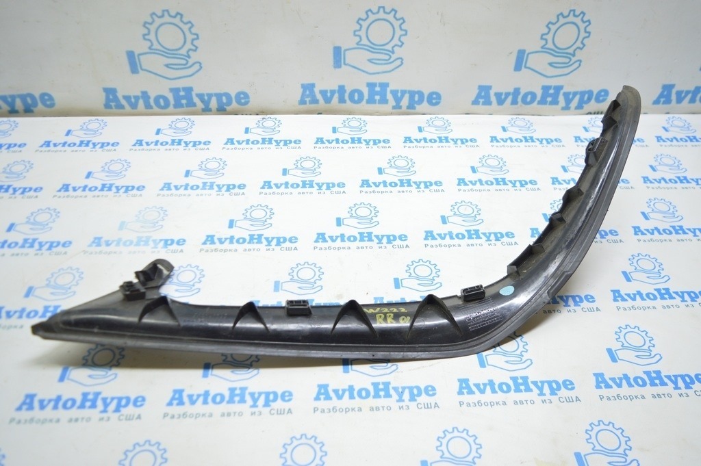 Накладка багажника правая Mercedes W222 14-22 (01)