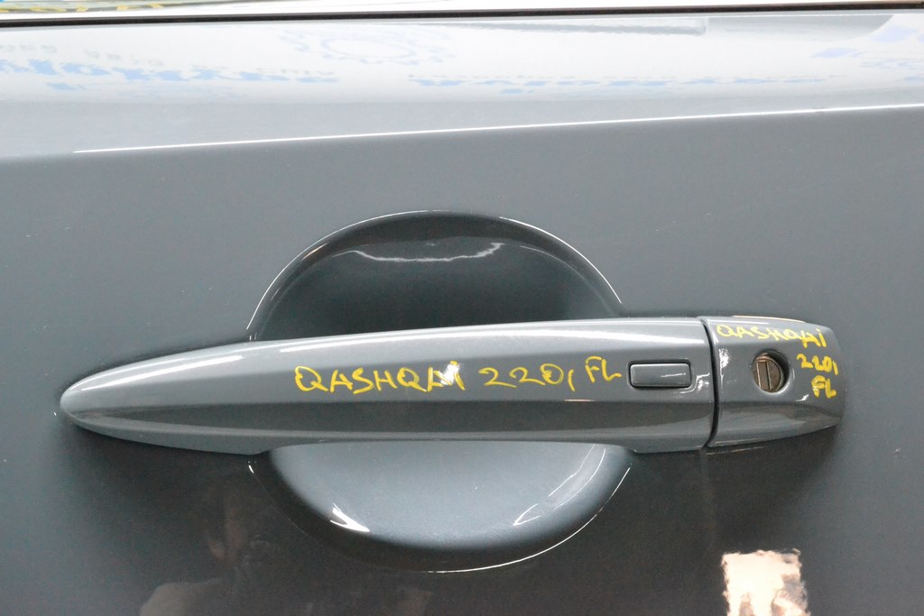 Личинка замка двери передней левой Nissan Qashqai 21-