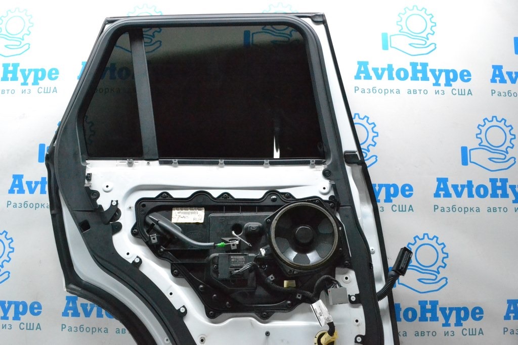 Накладка двери боковая зад лев Land Rover Range Rover L405 13-17 — фото 2