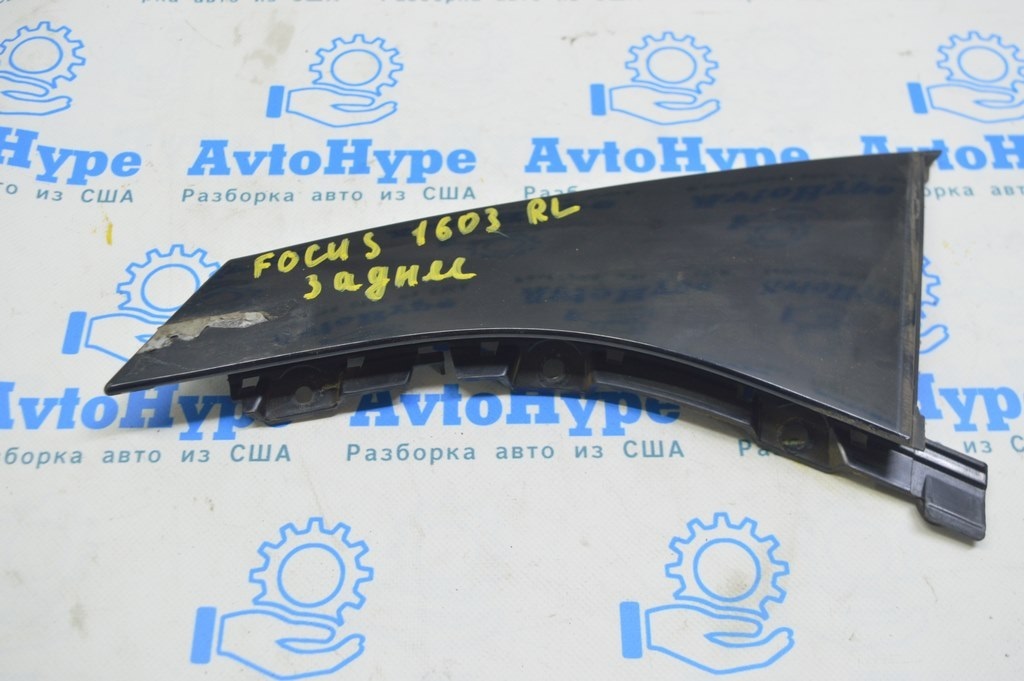 Накладка двери боковая зад лев задняя Ford Focus mk3 11-18