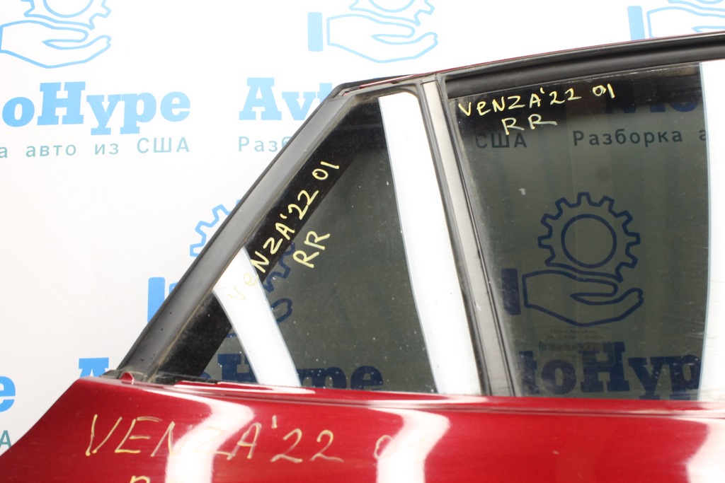 Накладка двери боковая задняя правая Toyota Venza 21-24 зад