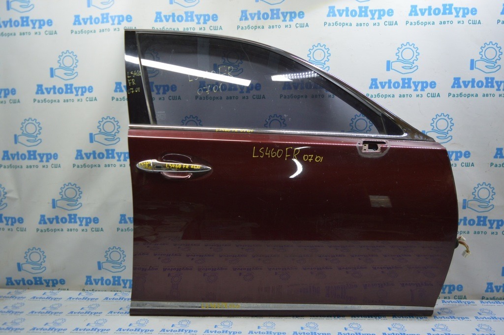 Накладка двери нижняя перед прав Lexus LS460 LS600h 07-12