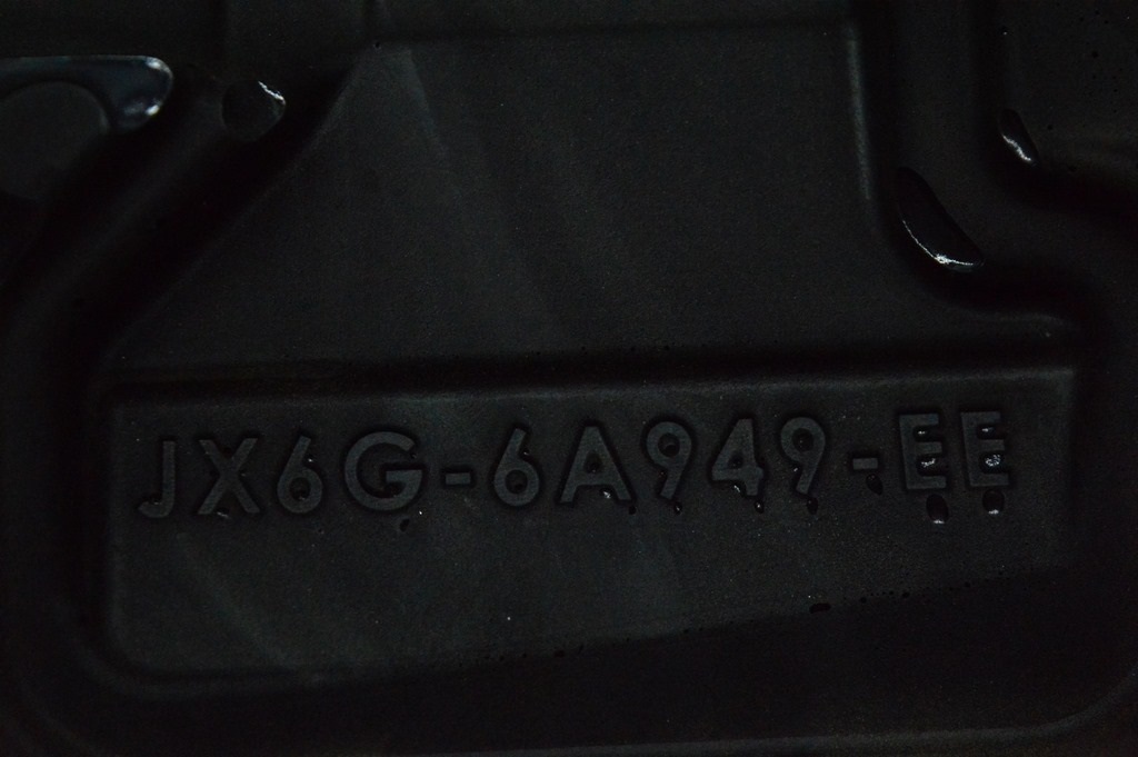 Накладка двигателя Ford Escape MK4 20- 1.5 — фото 3