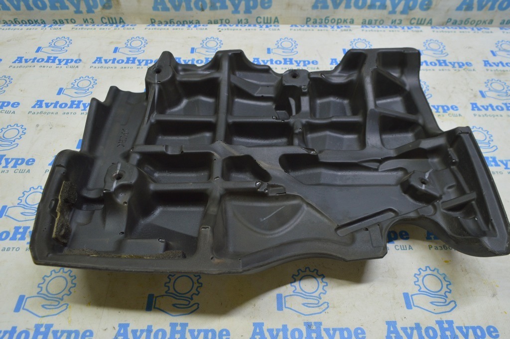 Накладка двигателя Toyota Highlander 20-22 3.5 — фото 3
