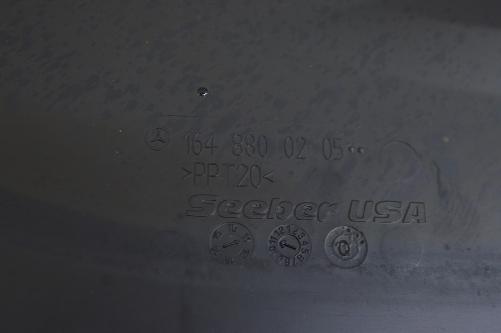 Накладка капота Mercedes X164 GL — фото 2
