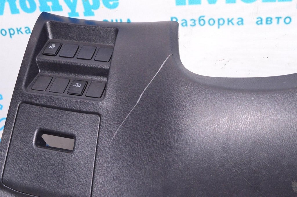 Накладка колени водителя Nissan Pathfinder 13- черн (01) царапина — фото 2