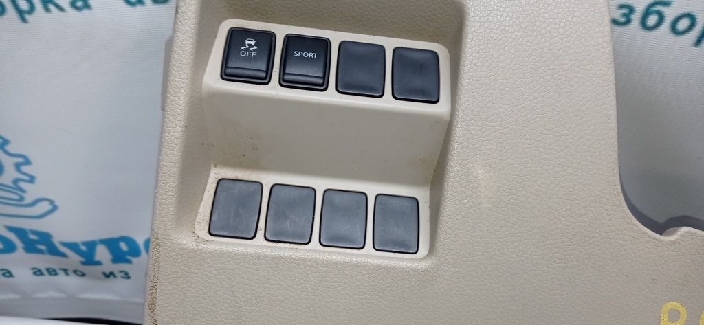 Накладка колени водителя Nissan Rogue 14- беж — фото 2