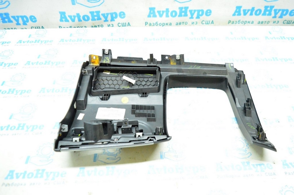 Накладка колени водителя VW Jetta 11-18 USA черн — фото 2