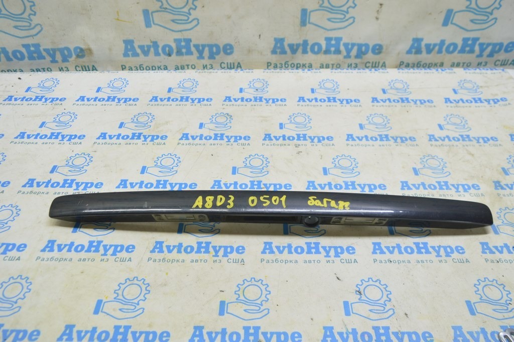 Накладка крышки багажника под ручку Audi A8 D3 03-09