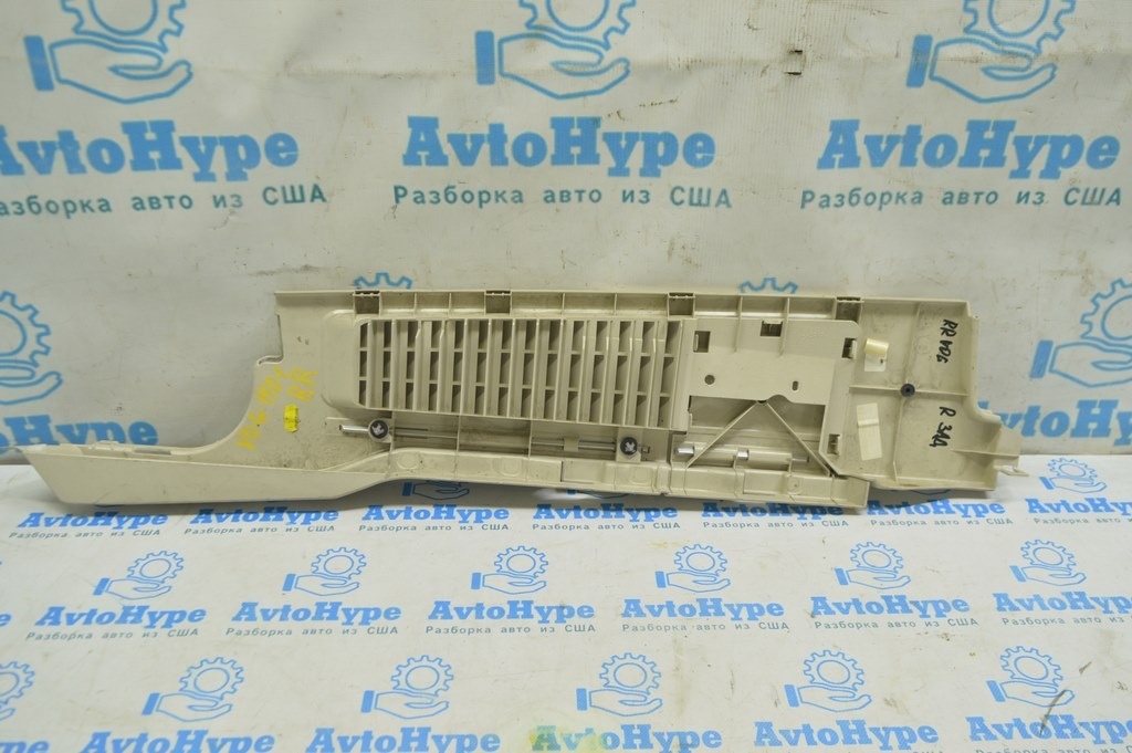 Накладка обшивки арки правой Range Rover VOG L322 02-12 беж с хромом — фото 2