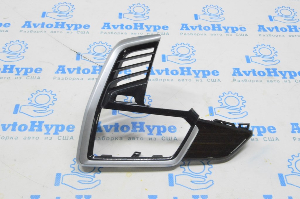 Накладка передней панели левая BMW X5 G05 19-23 под дерево Fineline Stripe