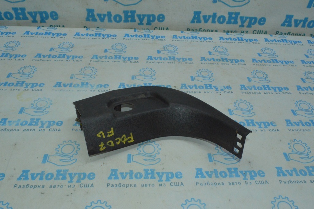 Накладка передней стойки нижняя левая Ford Focus mk3 11-18 черная