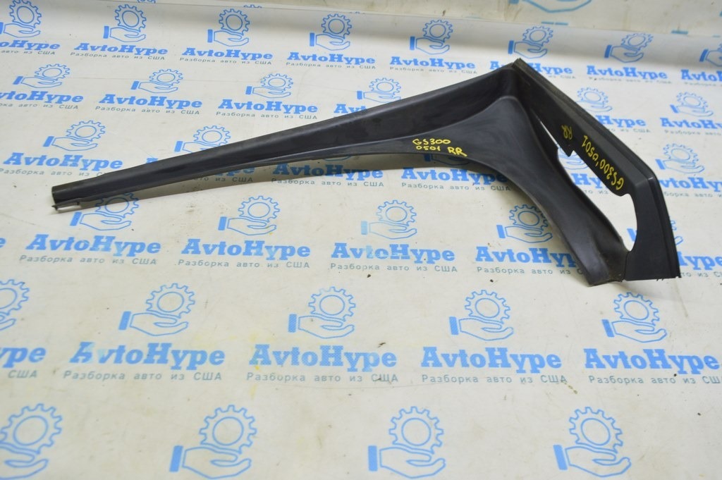 Накладка петли багажника правая Lexus GS300 GS350 GS430 GS450h 06-11 в сборе 2 части