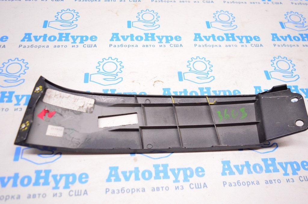 Накладка под фарой лев Toyota Sequoia 2008-2017 под омыватель фар (01) обломаны усики — фото 2
