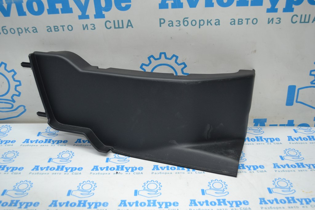 Накладка пола зад прав Toyota Tundra 22-