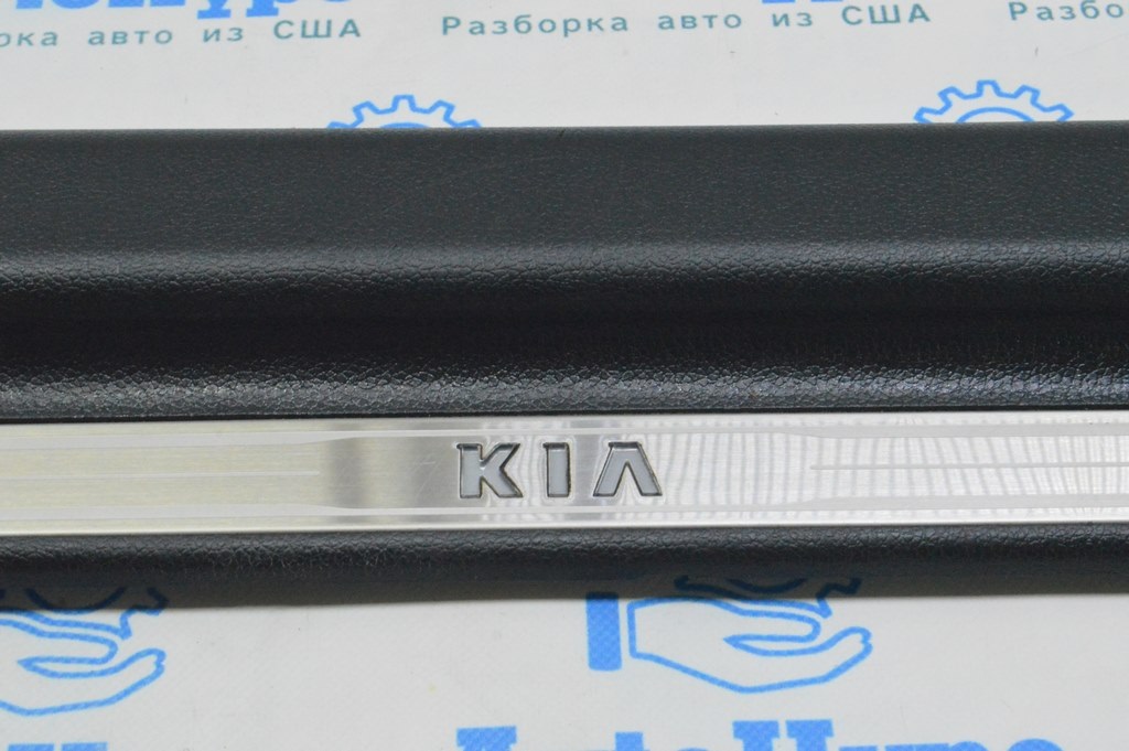 Накладка порога перед прав Kia Optima 11-15 черн с хром, с подсветкой — фото 2