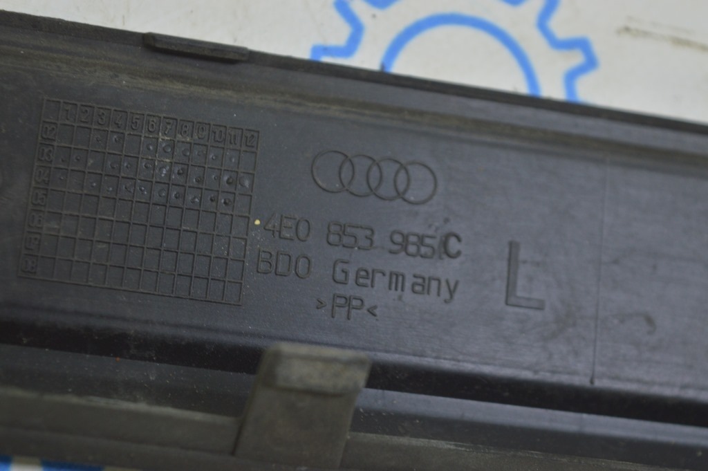 Накладка порога внешн перед лев Audi A8 D3 03-09 черн с хромом — фото 4