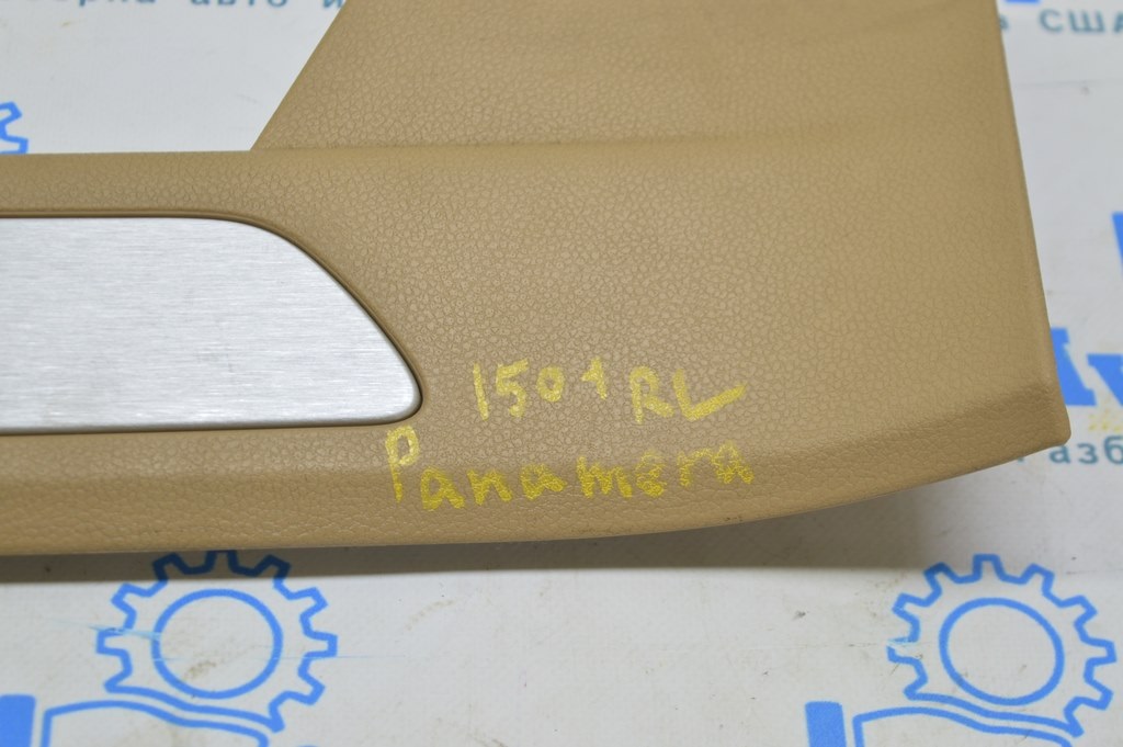 Накладка порога внутр зад лев Porsche Panamera 10-16 беж с хромом — фото 2