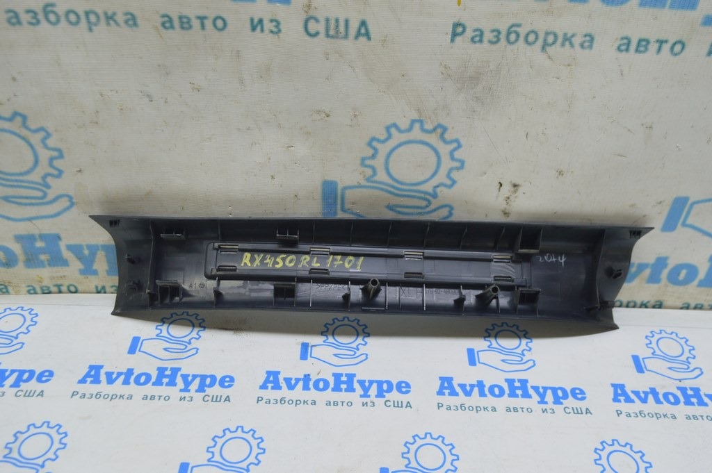 Накладка порога внутр задняя левая Lexus RX350 RX450h 16-22 черн с хромом (02) вмятина — фото 2