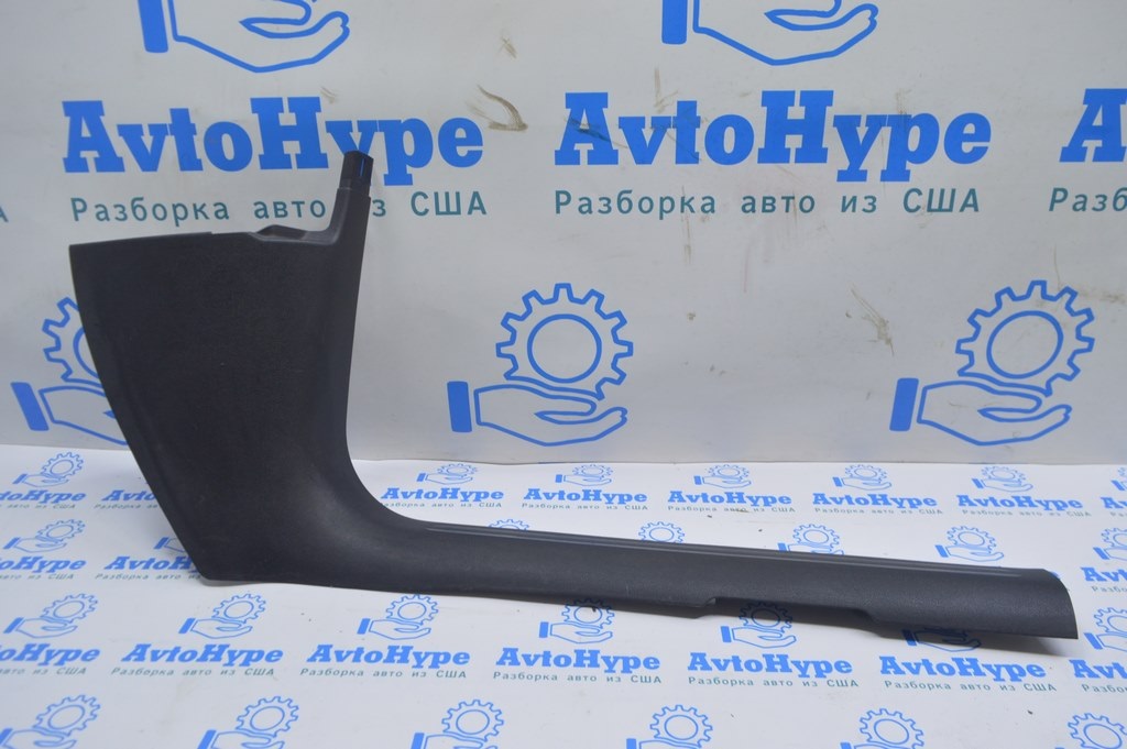 Накладка порога внутренняя передняя правая Audi Q5 8R 09-17 черная