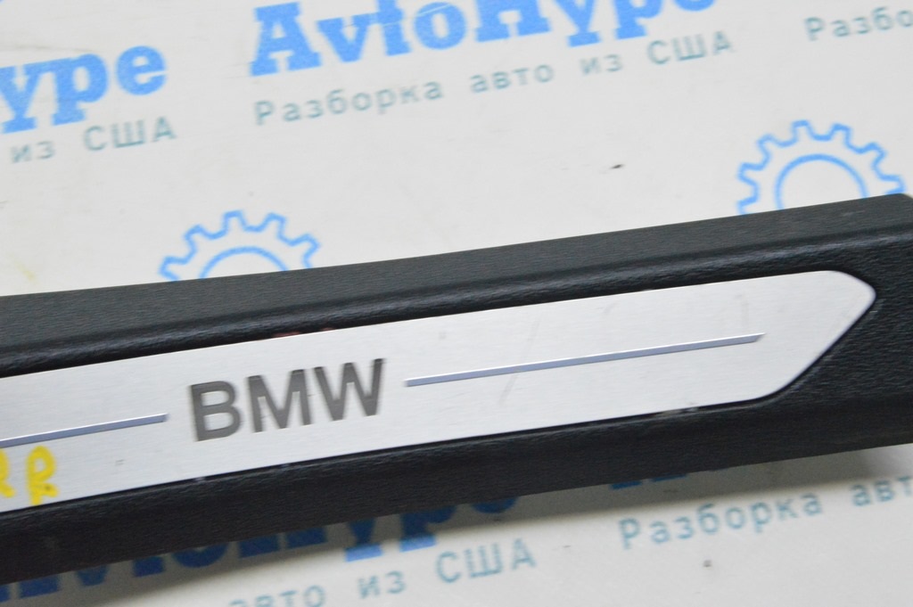 Накладка порога зад прав BMW X5 G05 19-24 черная с хром вставкой BMW, с подсветкой(01) царапин — фото 3