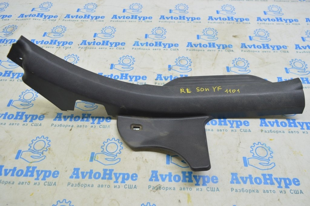 Накладка порога задняя левая Hyundai Sonata 11-15 черн, тип 1