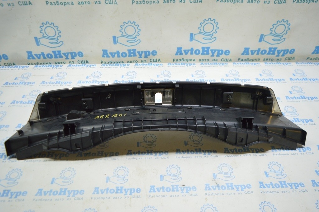 Накладка проема багажника Audi A8 D4 10-17 с хромом (01) 4H0863471C4PK — фото 2