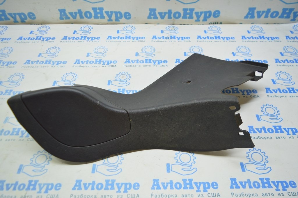Накладка проема багажника Ford Focus mk3 11-18 4d лев Реал В.С.