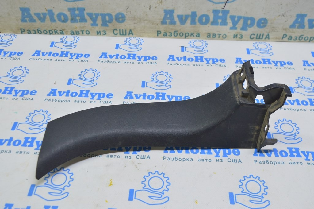 Накладка проема багажника правая Lexus RX350 RX450h 16-22 черная (02) царапины