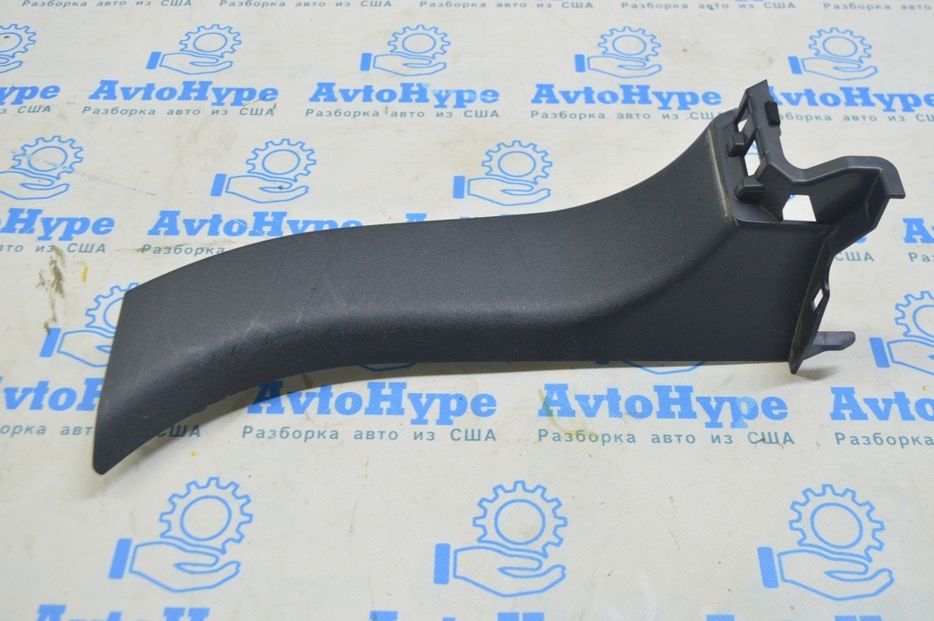 Накладка проема багажника правая Lexus RX350 RX450h 16-22 черная
