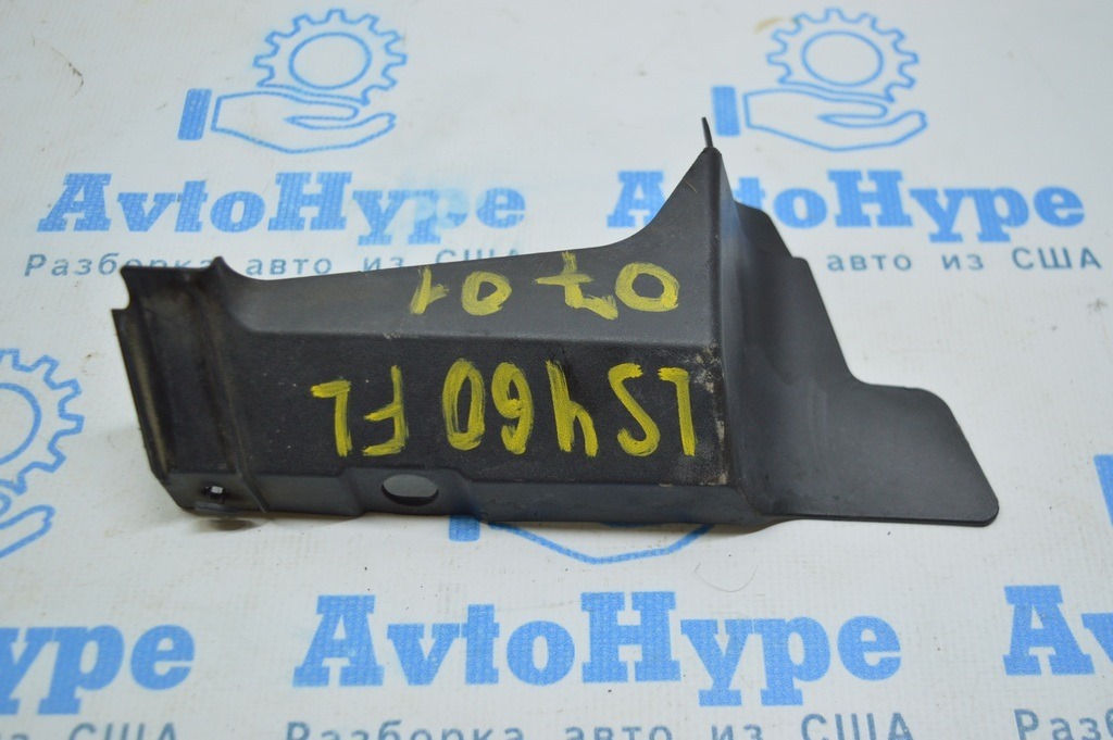 Накладка решетки дворников лев Lexus LS460 LS600h 07-12