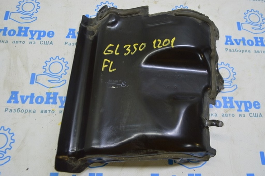 Накладка решетки дворников нижняя левая Mercedes X164 GL W164 ML
