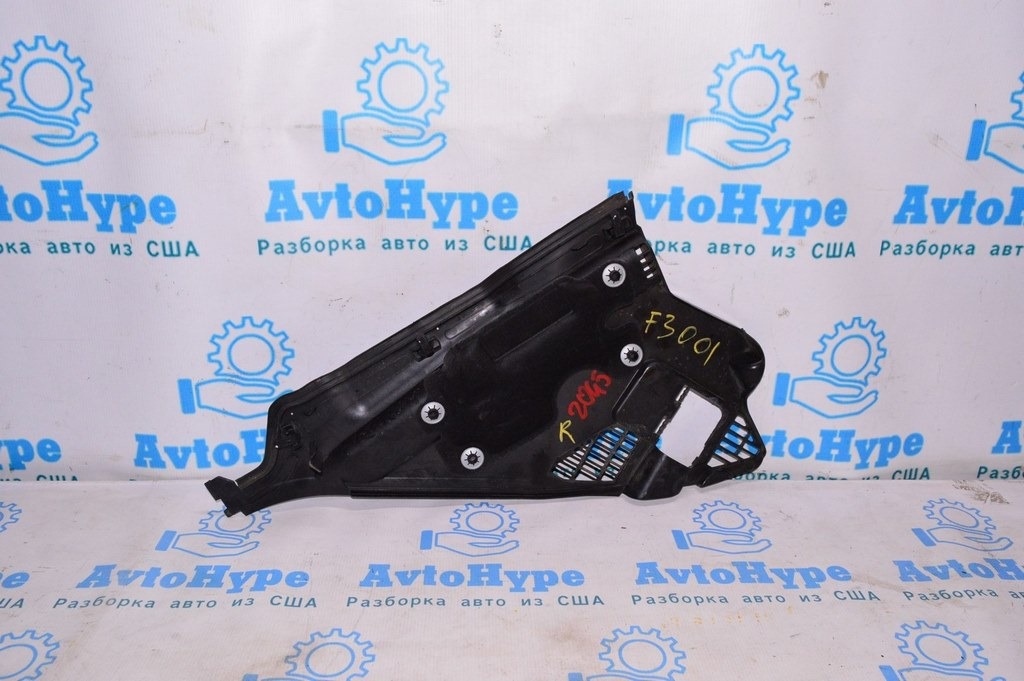 Накладка решетки дворников правая BMW 3 F30 12-18