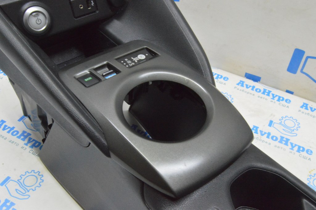 Накладка шифтера КПП Nissan Leaf 18-19 серая