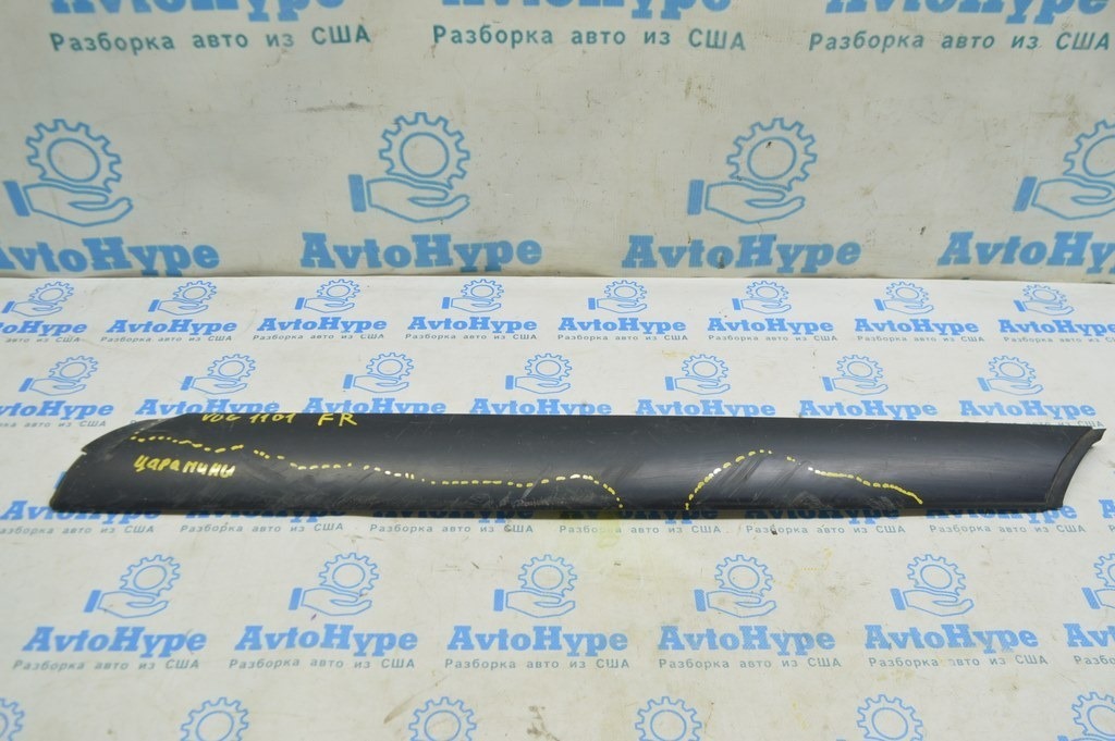 Накладка стойки лобового стекла правая Range Rover VOG L322 02-12 царапины