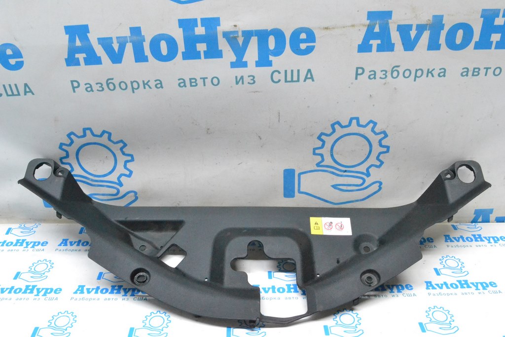 Накладка телевизора Toyota C-HR 18-23 (01) небольшой дефект на внутренней части
