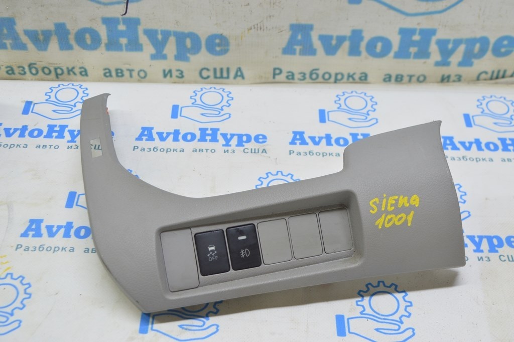 Накладка торпеда левая Toyota Sienna 15-20 серая (01) Реал М.