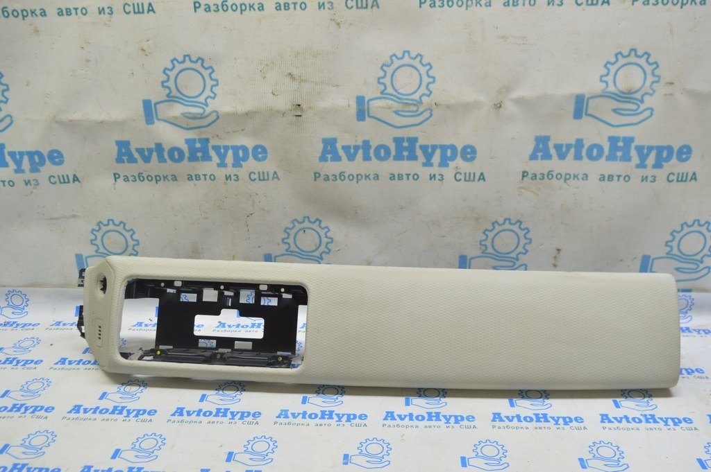 Накладка торпедо правая Range Rover Velar L560 17- J8A2-04268-A серая