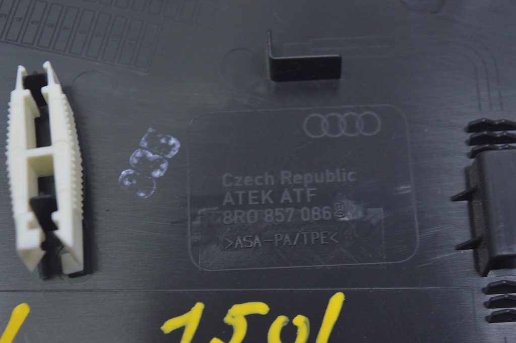 Накладка торпеды боковая левая Audi Q5 8R 09-17 черная — фото 3